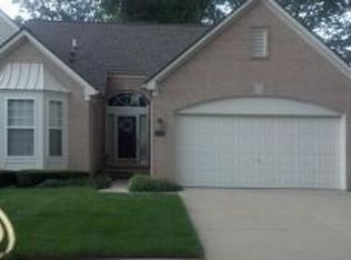 44173 Dylan Dr, Sterling Heights, MI