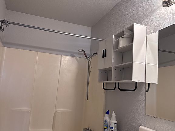 5th image of 347 S 3rd Ave #202