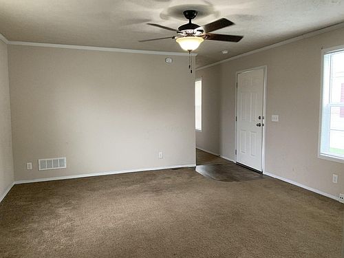 4th image of 1844 Fenway Dr