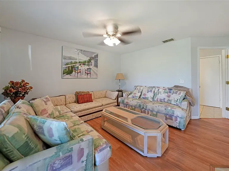 590 Ridgewood St NW — Photo 13