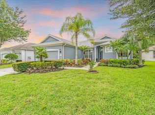 8106 Coates Row Pl, University Park, FL 34201