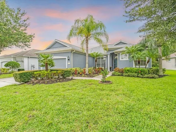 8106 Coates Row Pl, University Park, FL 34201
