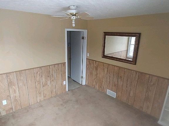 Up Bedroom