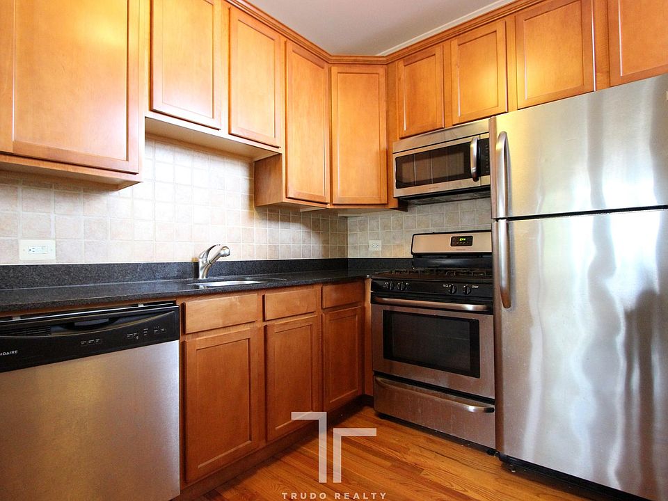 1st image of 1212 W Waveland Ave #16GDN