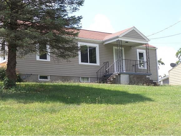 1st image of 1405 Merrywood Dr