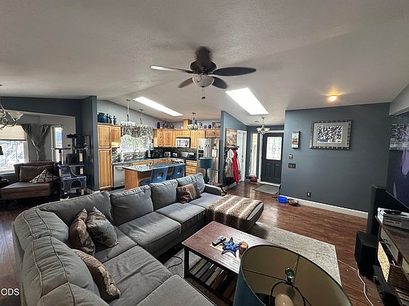 3rd image of 2665 NE Genet Ct
