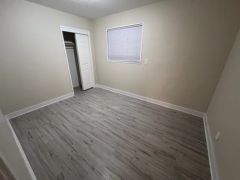 4700 W Leila Ave — Photo 11
