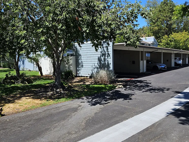 403 Fernbridge Pl — Photo 23