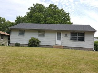 2416 Gunflint Trl N, Brooklyn Park, MN 55444