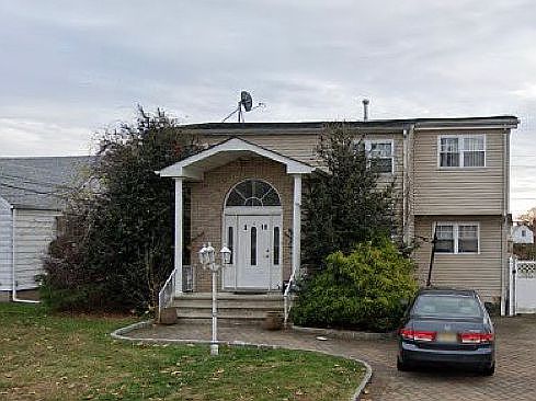 1st image of 2-10 Fair Lawn Ave #1X