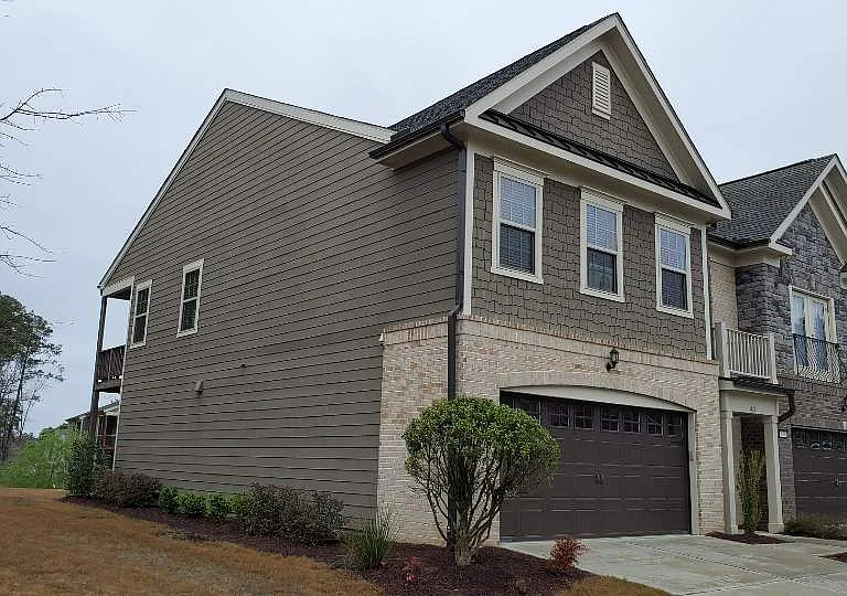 412 Daylin Dr — Photo 1