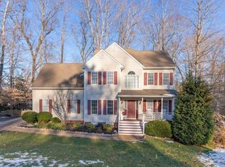 12300 Hillcreek Ter, Midlothian, VA 23112