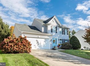 3992 Terrace Dr, Hampstead, MD 21074