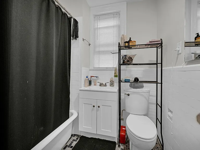 14 Britton St #2 — Photo 10