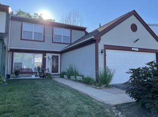 2314 Hunters Ln, Round Lake Beach, IL
