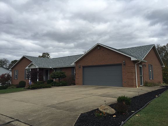 4th image of 114 Lynn Dr