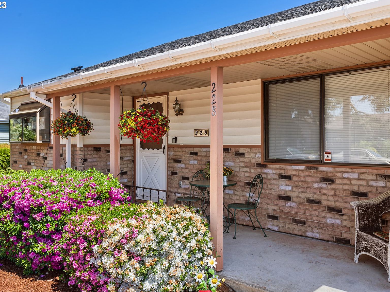 228 S Columbia Dr, Woodburn, OR 97071 Zillow