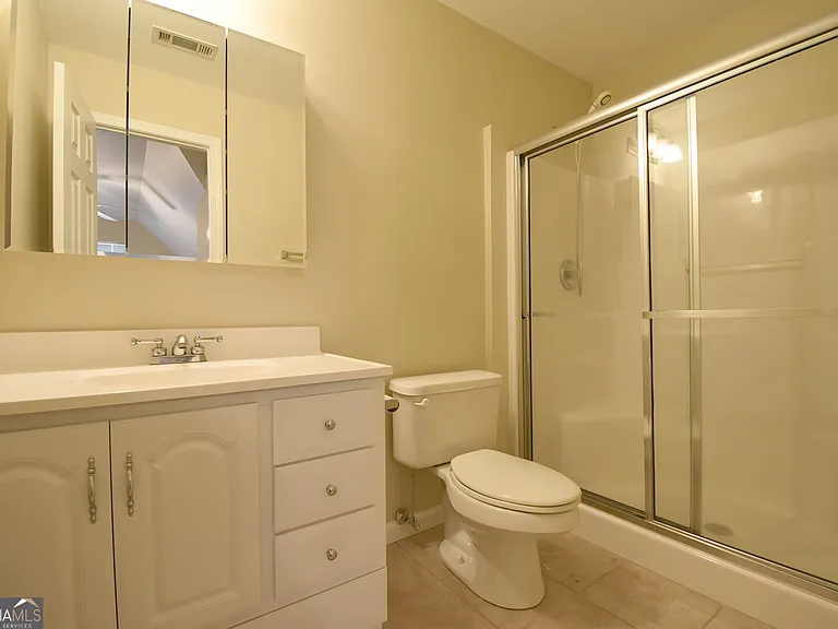 208 Turnbridge Cir — Photo 33