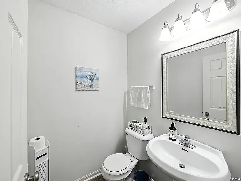 1224 Breaker Bay — Photo 17