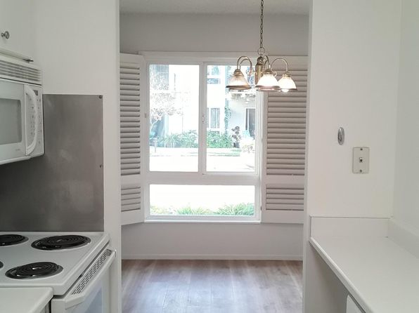 928 Peninsula Ave APT 209