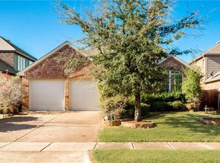 7059 Surfside Ln, Grand Prairie, TX 75054