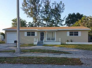 3021 NW 183rd St, Miami Gardens, FL 33056