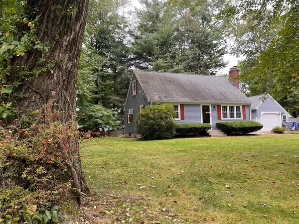 7 Davis Avenue, Enfield, CT 06082