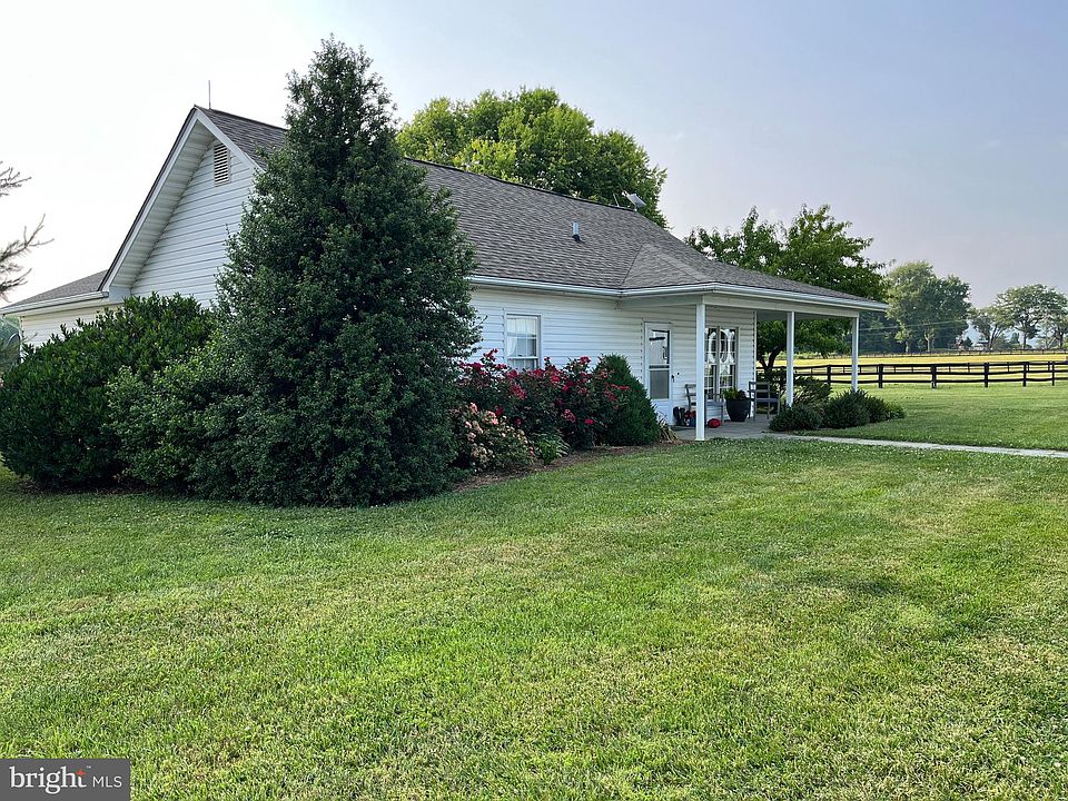 8555 John S Mosby Hwy, Upperville, VA 20184 Zillow