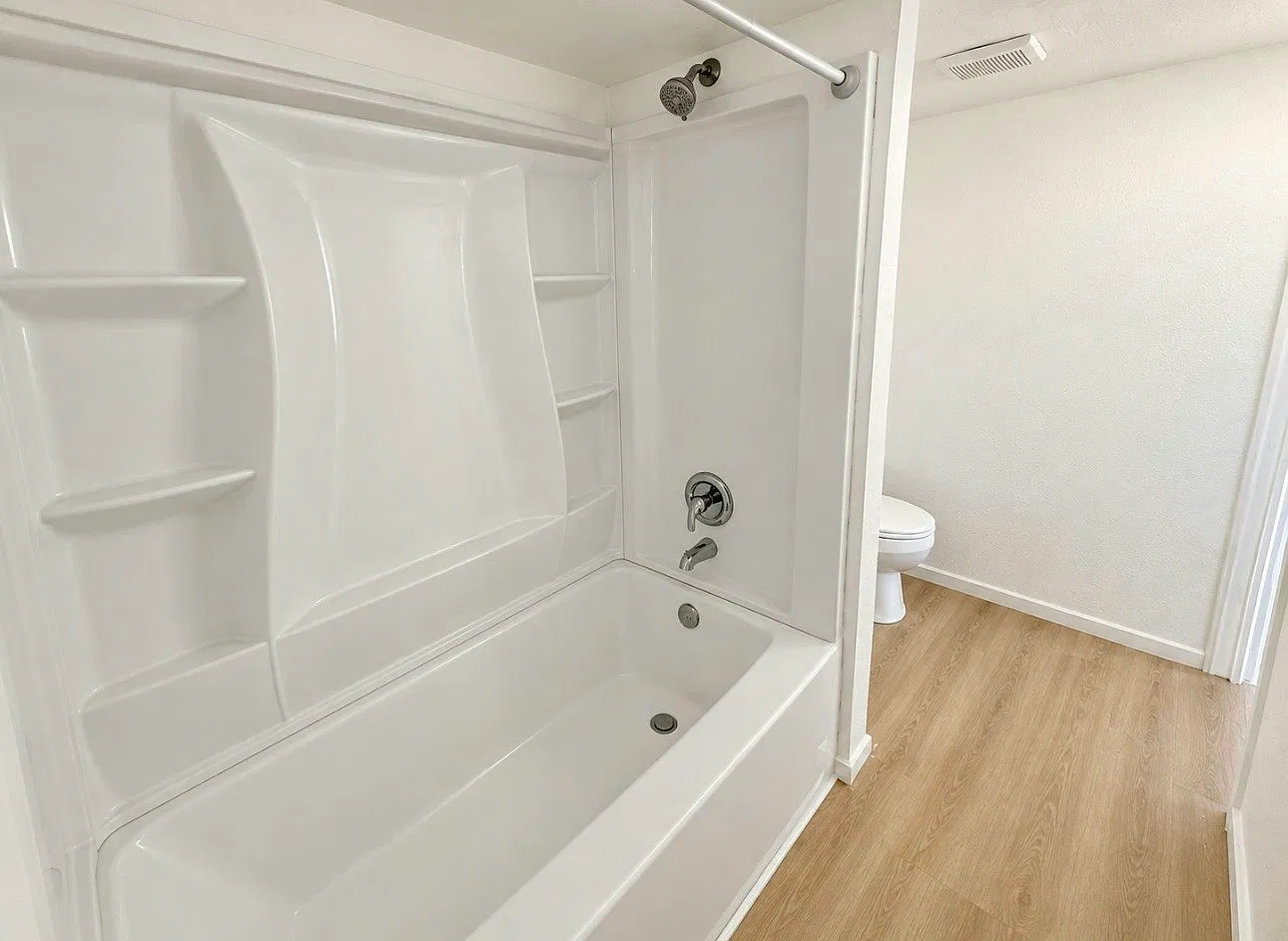 618 Basin Street Northwest, Unit F — Photo 1