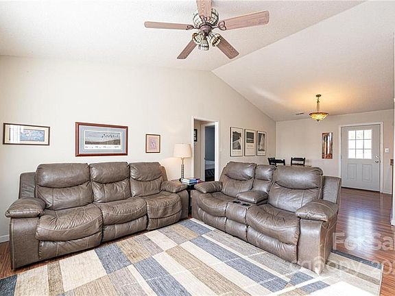 4th image of 5084 Edney Ct #78