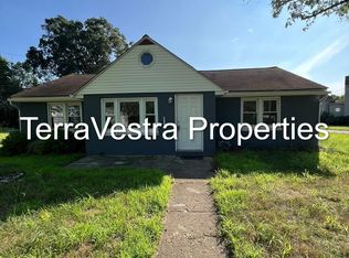 205 Peace Ln, Glassboro, NJ 08028