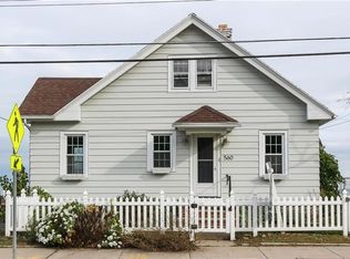 560 Edgemere Dr, Rochester, NY 14612