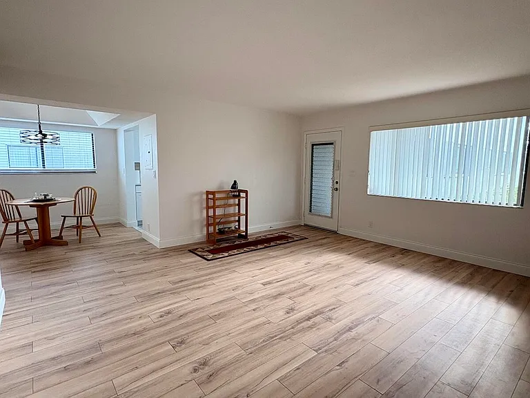 15091 Ashland Cir #I — Photo 1