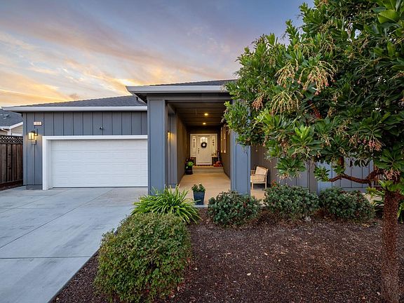 5th image of 1335 Ridgecrest Court