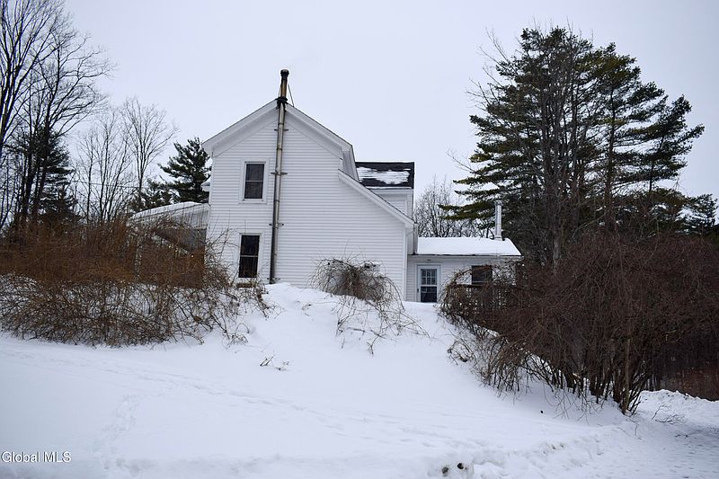 5th image of 202 New Turnpike Road