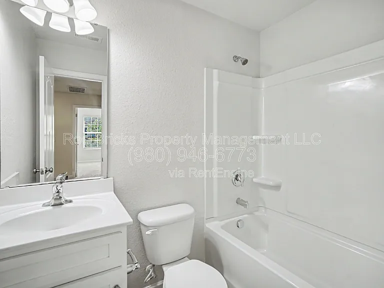3306 Ellingford Rd — Photo 22