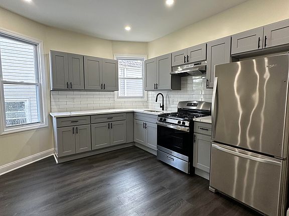 2nd image of 19 Farley Ave #1