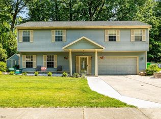 5152 Dorset Dr, Brooklyn Hts, OH 44131