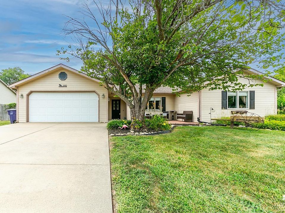 1st image of 3881 Fox Ridge Dr