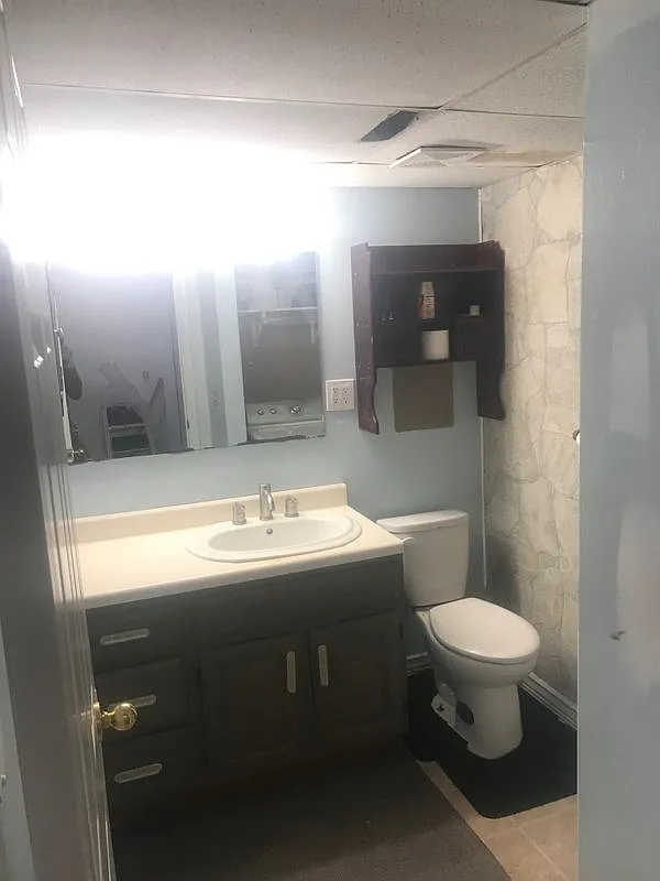 1 bed, 1.0 bath, 900 sqft, $500 — Photo 2