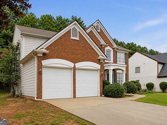 3rd image of 417 Skiles Ct