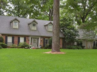 712 Hazelwood Dr, Shreveport, LA 71106