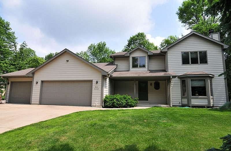 1st image of W151N11612 Valley Dr