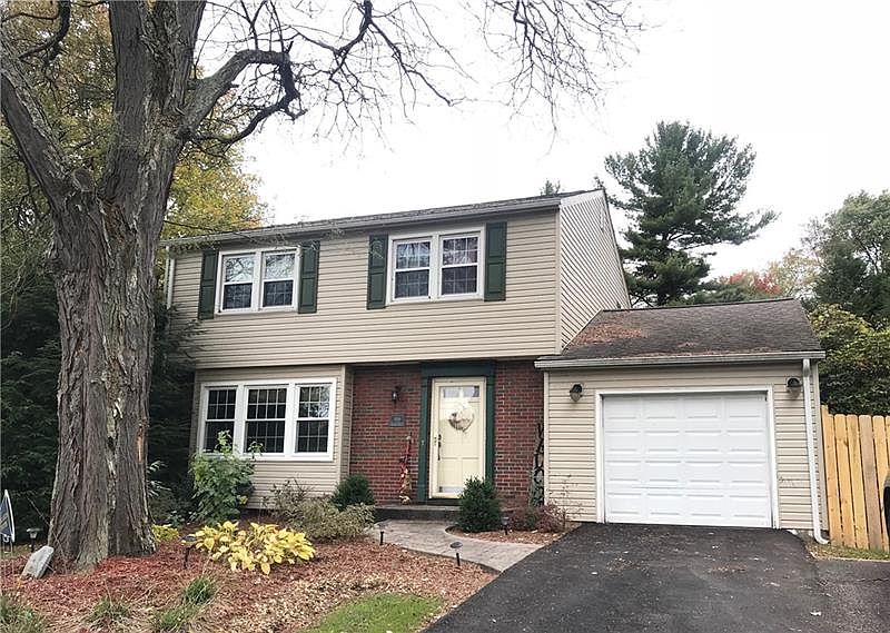 1st image of 209 North Dr