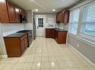 25 Monroe St #2, Malden, MA 02148