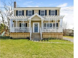265 Oak Bluff Ave, Stratford, CT 06615