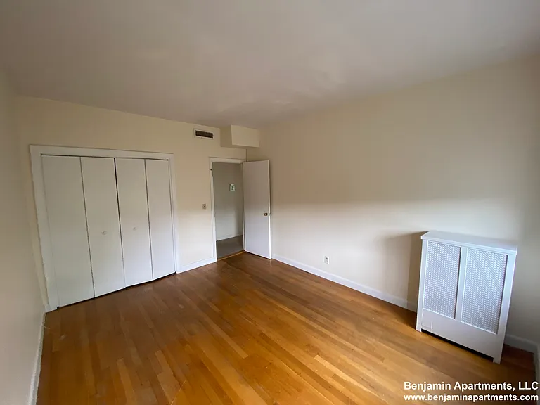 1137 Commonwealth Ave #6 — Photo 20