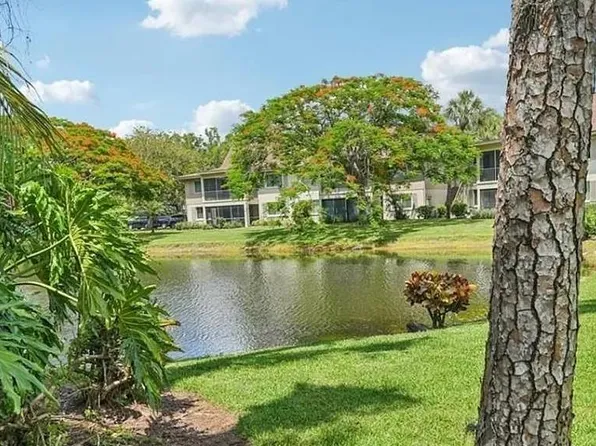 15 Bob O Link Ct #B, Naples, FL 34105