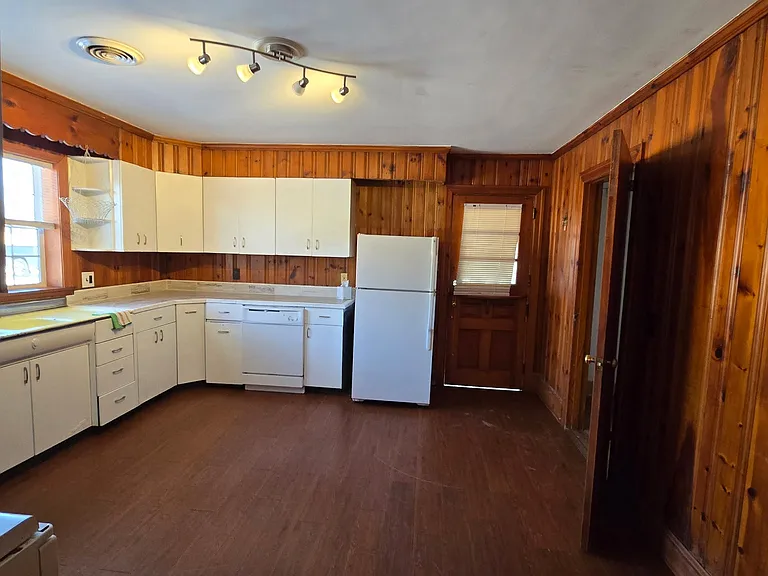 994 Old State Highway 86 N — Photo 5