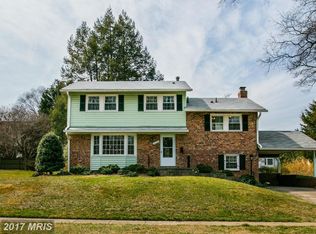4002 Winterset Dr, Annandale, VA 22003